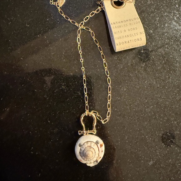 Anthropologie Gold and Cream Shell Pendant Necklace - Picture 4 of 5